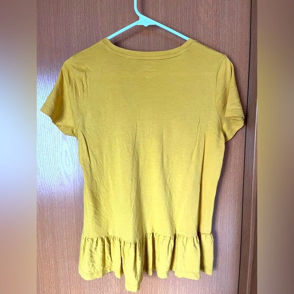 Designer Tee - Picture 2 of 3